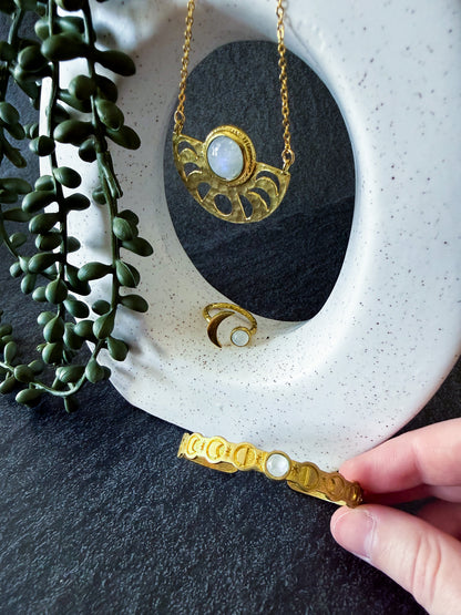 Moon Goddess Jewelry Set - Rainbow Moonstone