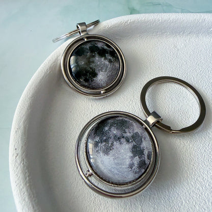 Turning Tides Fidget Keychain