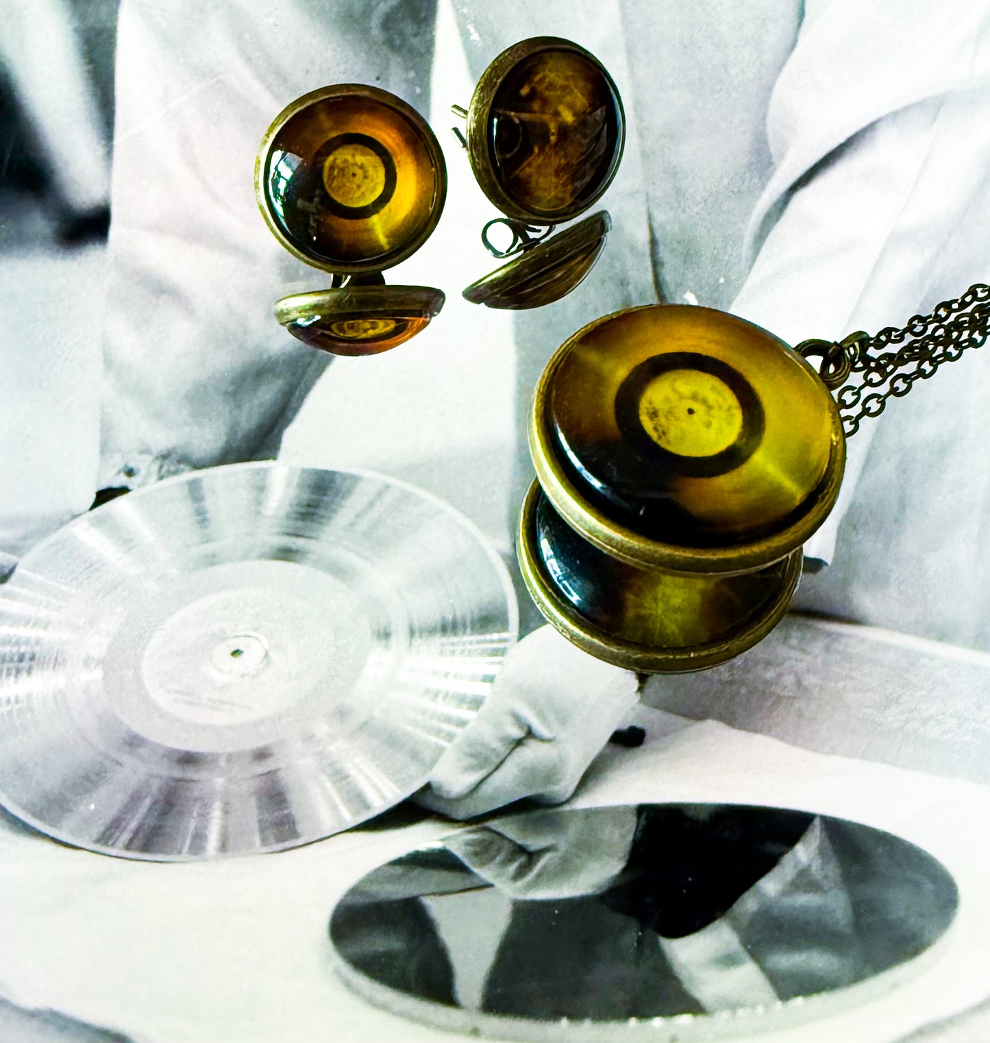 Voyager Golden Record Jewelry Set