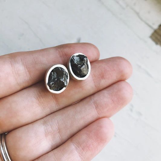 Oval Raw Meteorite Small Stud Earrings Earrings Yugen Handmade   