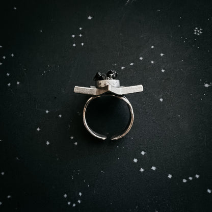 Star Shaped Ring with Authentic Meteorite Ring Yugen Handmade   